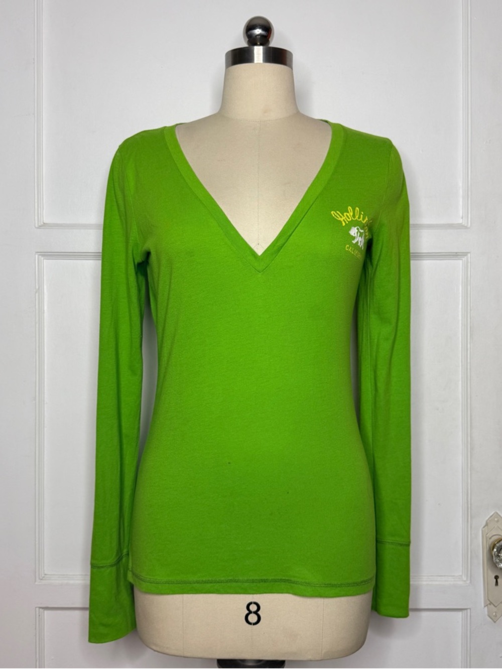 Hollister green tee